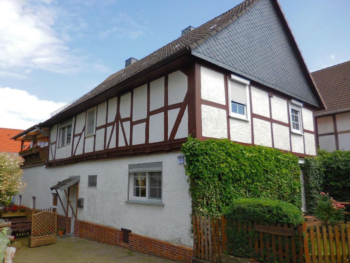 Small Apartment In Hesse With Terrace And Garden Frielendorf Exterior foto